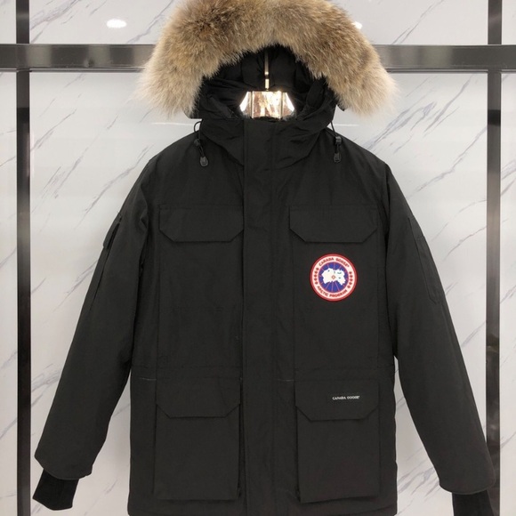 Canada Goose Black Puffer with Fur Trim - Picture 1 of 7